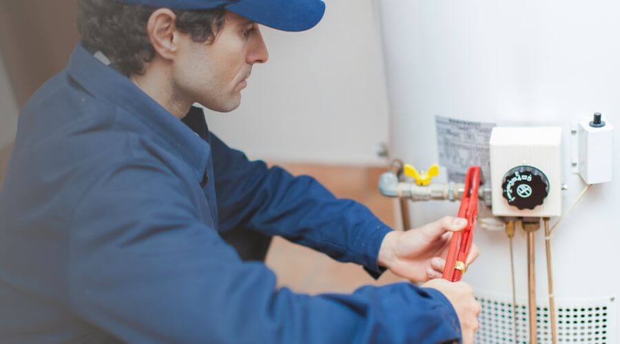 Professional expert plumbing services in Lacona, IA